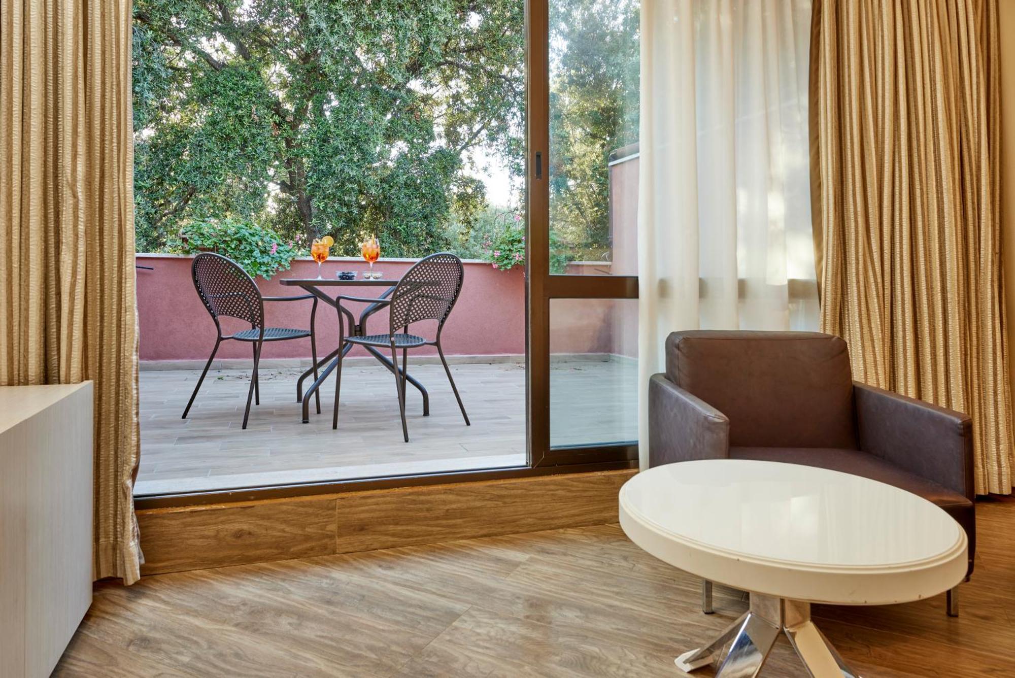 Park I Lecci 4*